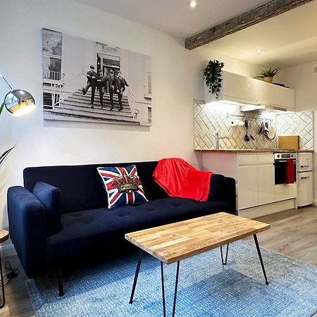 Kensington Studio Hosted By Airoperate Near Notting Hill - 1 Double Bed , 1 Sofa Bed, Ground Floor Apartment Via Private Entrance London Kültér fotó