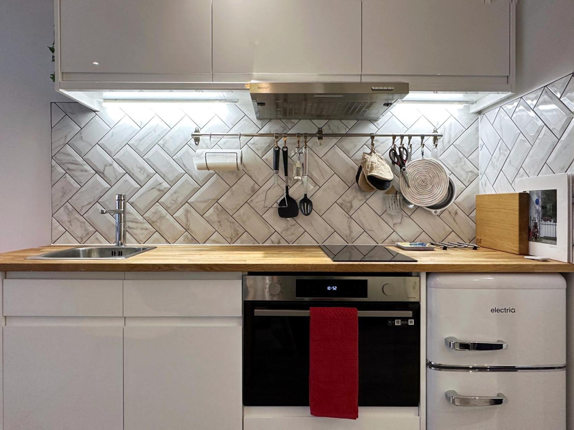 Kensington Studio Hosted By Airoperate Near Notting Hill - 1 Double Bed , 1 Sofa Bed, Ground Floor Apartment Via Private Entrance London Kültér fotó